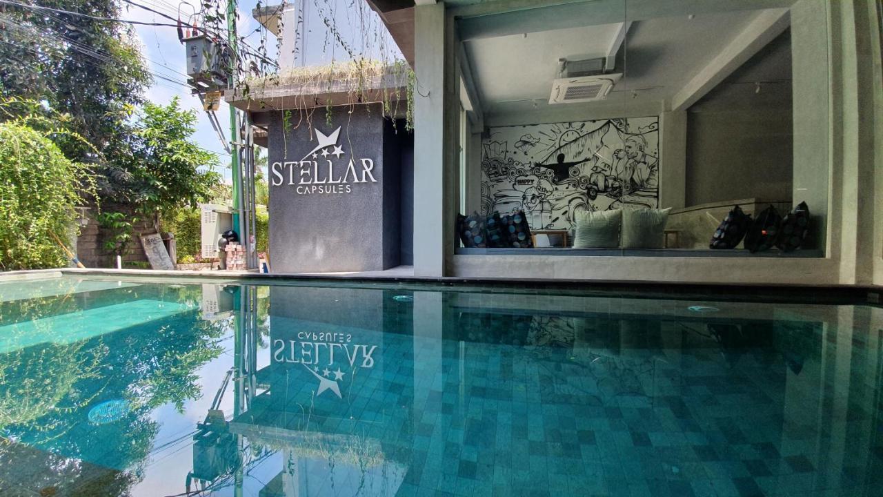 Stellar Capsules Hostel Seminyak  Exterior photo