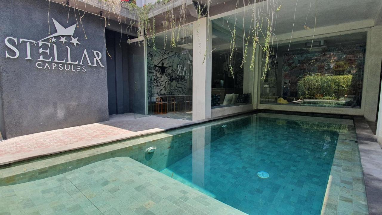 Stellar Capsules Hostel Seminyak  Exterior photo